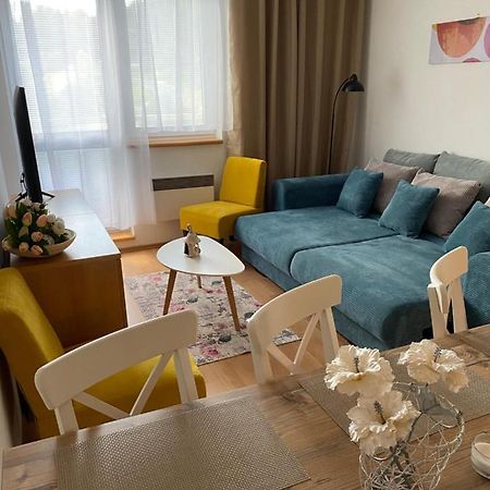 Apartment Dony ドノヴァリ エクステリア 写真