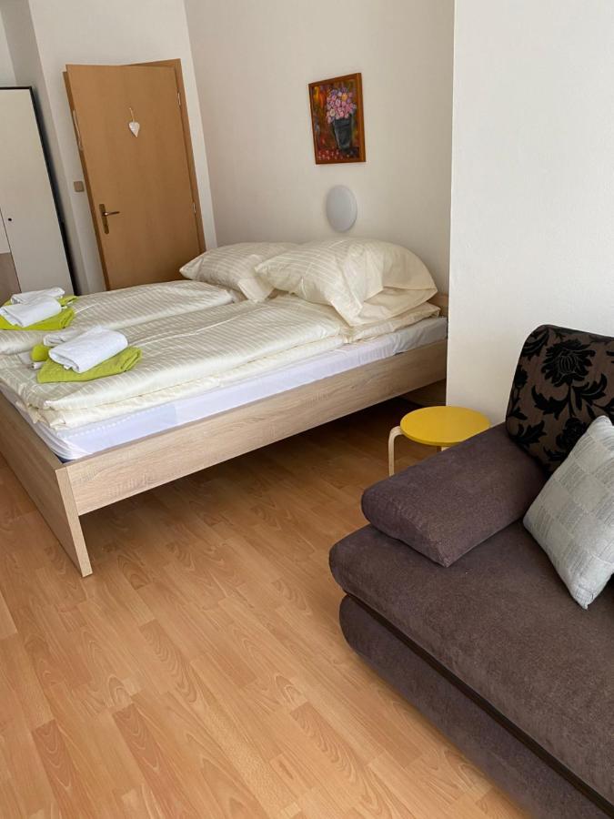 Apartment Dony ドノヴァリ エクステリア 写真